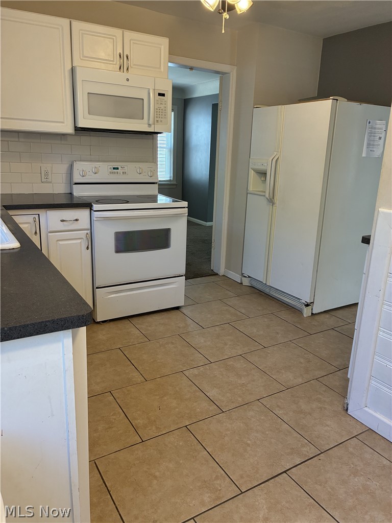 4049 Bushnell Road University Heights, OH 44121 - Photo 4 of 9