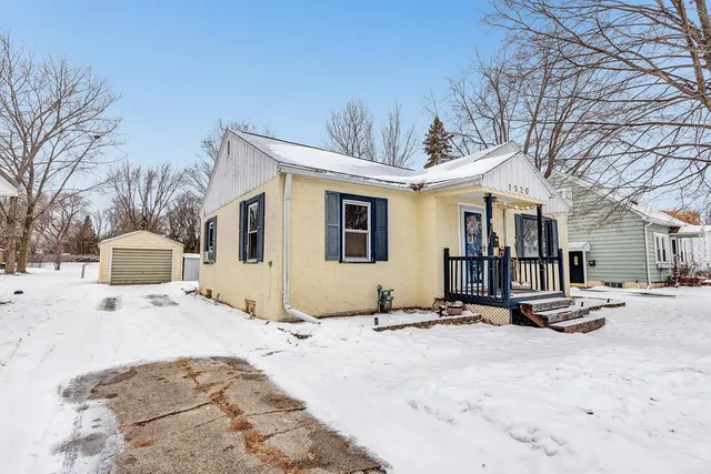 $199,900 | 1020 Goodell Street, Green Bay, WI 54301