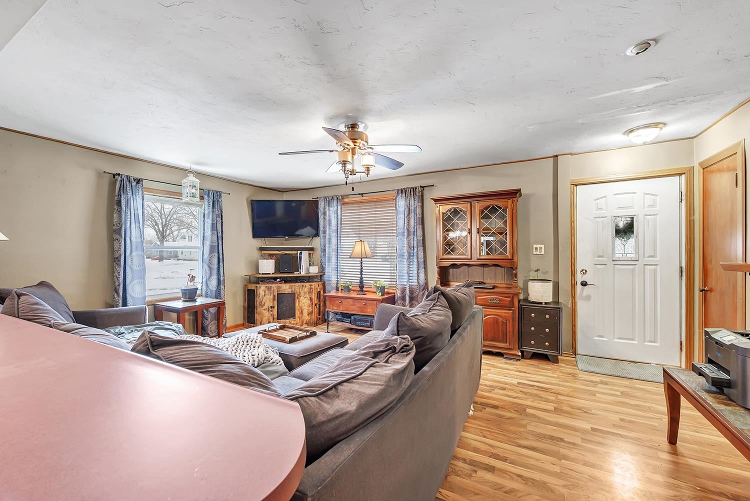 1020 Goodell Street Green Bay, WI 54301 - Photo 4 of 20