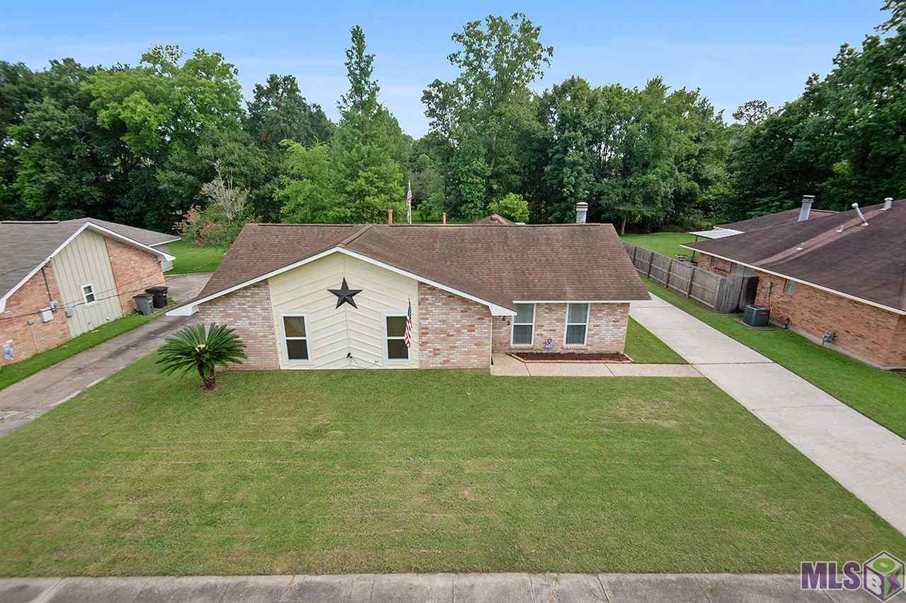8663 Sharlane Drive Baton Rouge, LA 70809 - Photo 3 of 14 Gallery Image 3