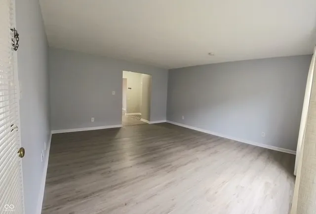 $199,900 | 586 Hunters Drive, Unit B, Carmel, IN 46032