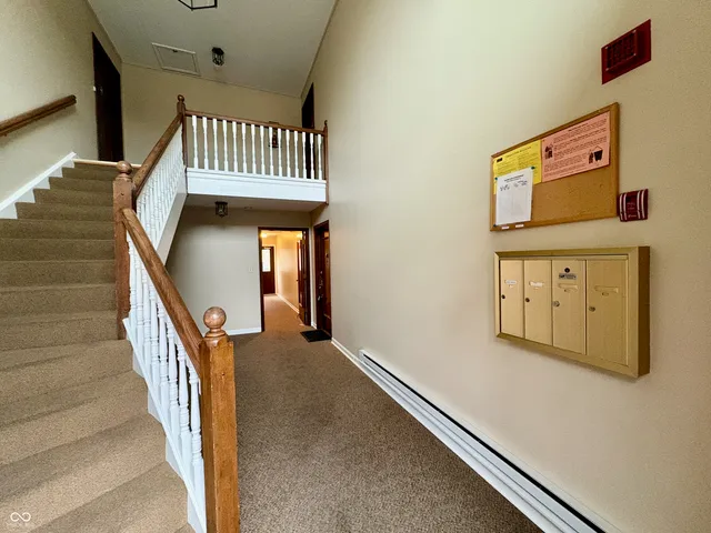 $199,900 | 586 Hunters Drive, Unit B, Carmel, IN 46032