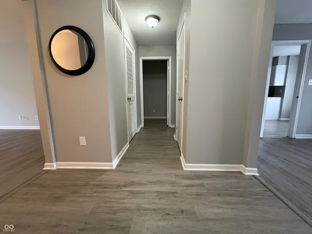 $199,900 | 586 Hunters Drive, Unit B, Carmel, IN 46032