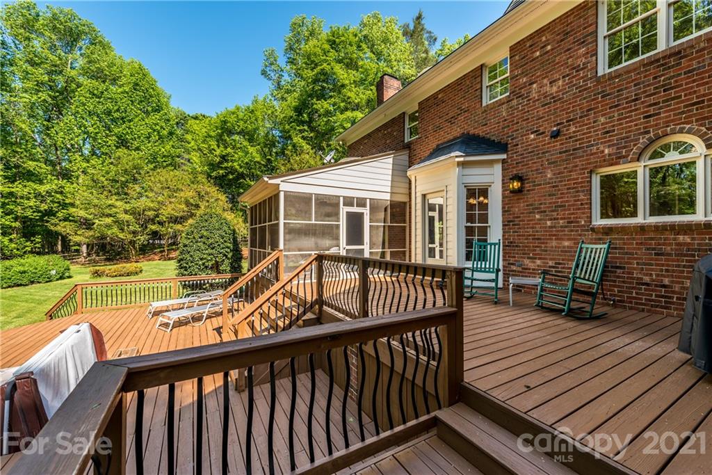 9415 Hood Road Charlotte, NC 28215 - Photo 35 of 48 Gallery Image 35