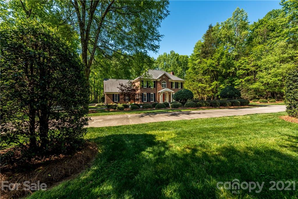 9415 Hood Road Charlotte, NC 28215 - Photo 45 of 48 Gallery Image 45