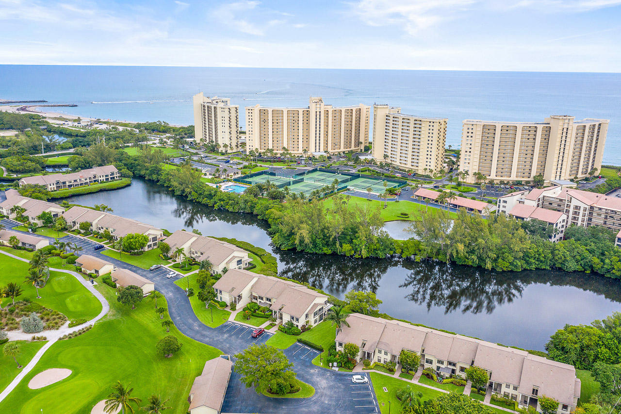 300 Ocean Trail Way, Unit 904 Jupiter, FL 33477 - Photo 18 of 21 200 Ocean Trail Way Jupiter FL-print-005