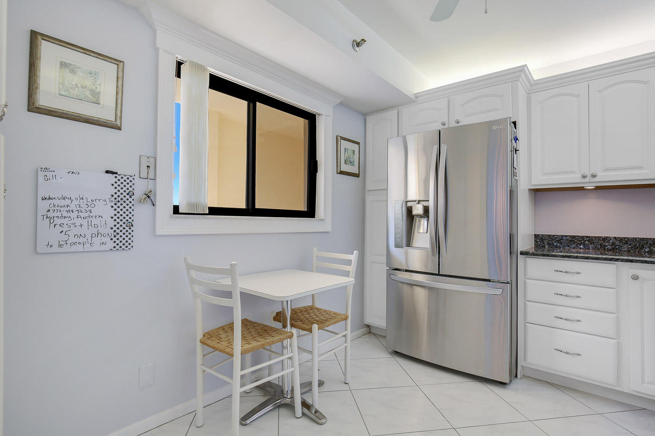 300 Ocean Trail Way, Unit 904 Jupiter, FL 33477 - Photo 7 of 21 300 Ocean Trail Way 904-print-008-5-Kitc