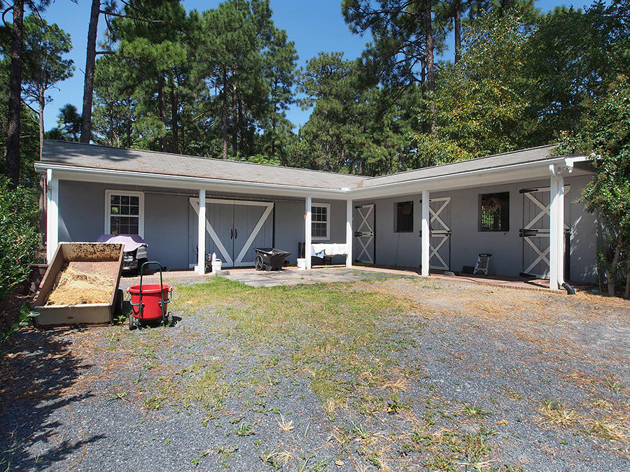 3705 Youngs Road Southern Pines, NC 28387 - Photo 3 of 36 3 Stall Barn