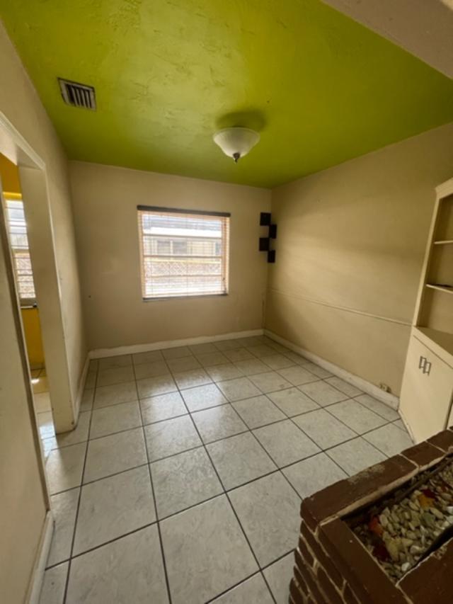 2115-2117 Southwest 19th Terrace Miami, FL 33145 - Photo 22 of 35 2117 SW 19th Terr Dining Room