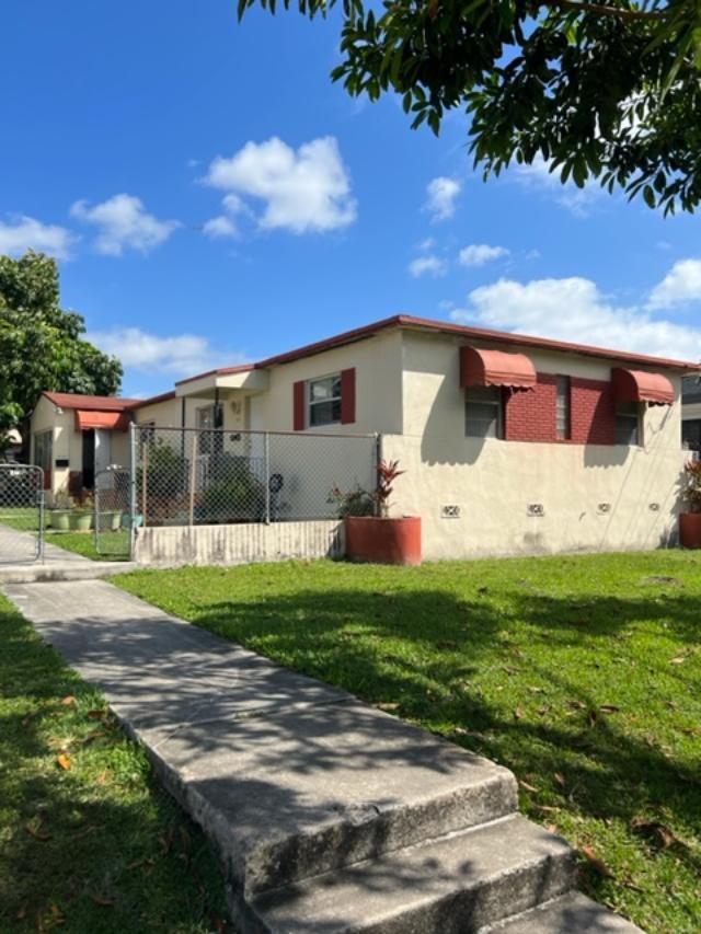 2115-2117 Southwest 19th Terrace Miami, FL 33145 - Photo 5 of 35 2115 2117 Exterior front