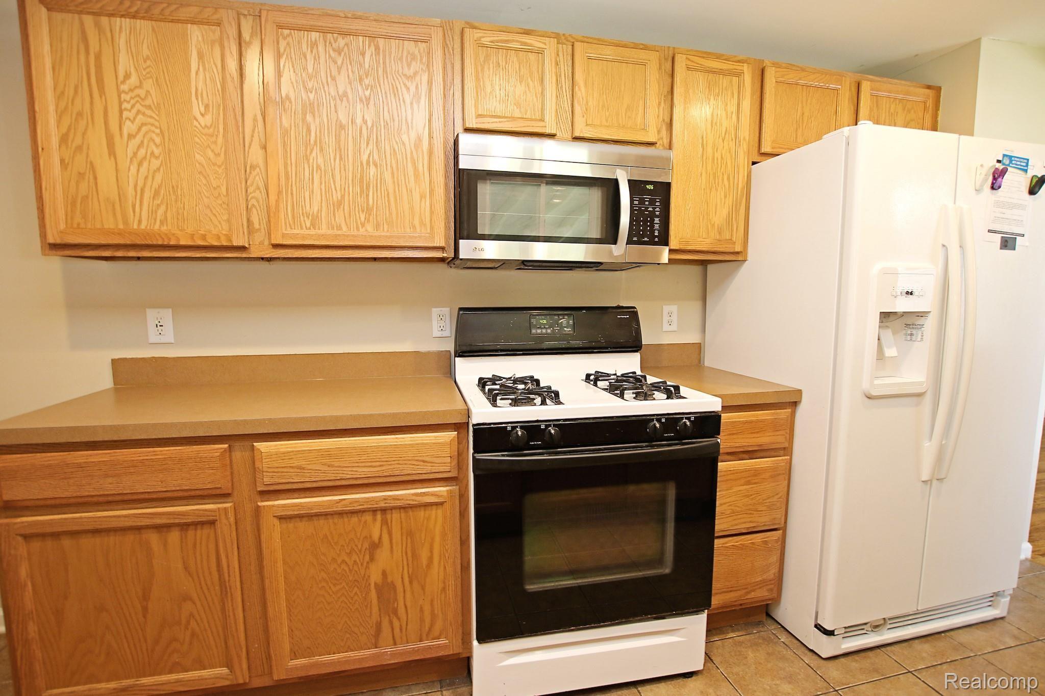 4327 South State Road Davison, MI 48423 - Photo 18 of 68 Kitchen