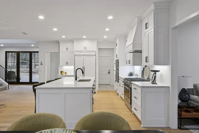 $1,398,000 | 25955 Wildrose Lane, Excelsior, MN 55331