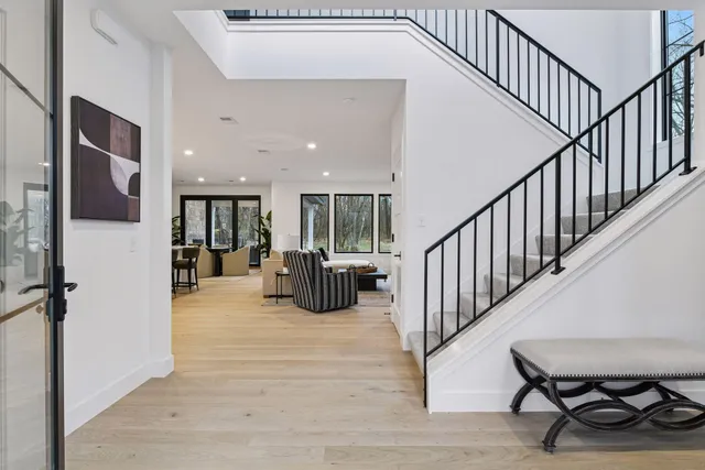 $1,398,000 | 25955 Wildrose Lane, Excelsior, MN 55331