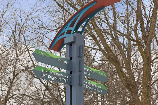 $1,398,000 | 25955 Wildrose Lane, Excelsior, MN 55331