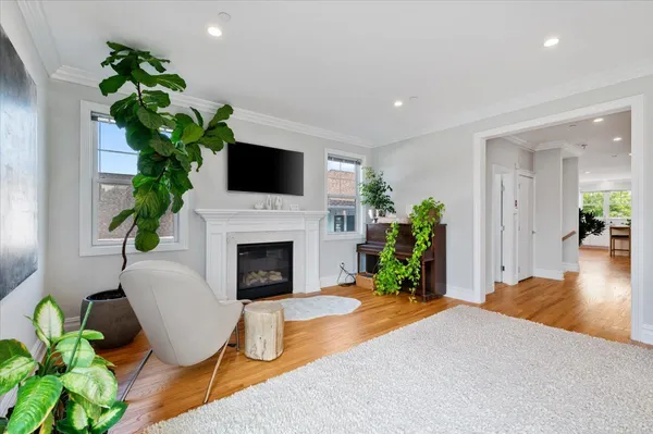$1,565,000 | 545 East Fulton Street, Long Beach, NY 11561