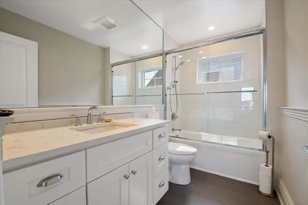 $1,565,000 | 545 East Fulton Street, Long Beach, NY 11561