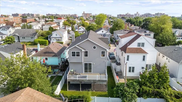 $1,565,000 | 545 East Fulton Street, Long Beach, NY 11561