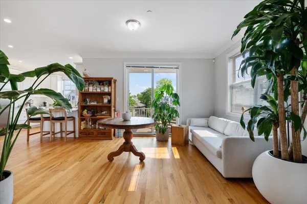 $1,565,000 | 545 East Fulton Street, Long Beach, NY 11561