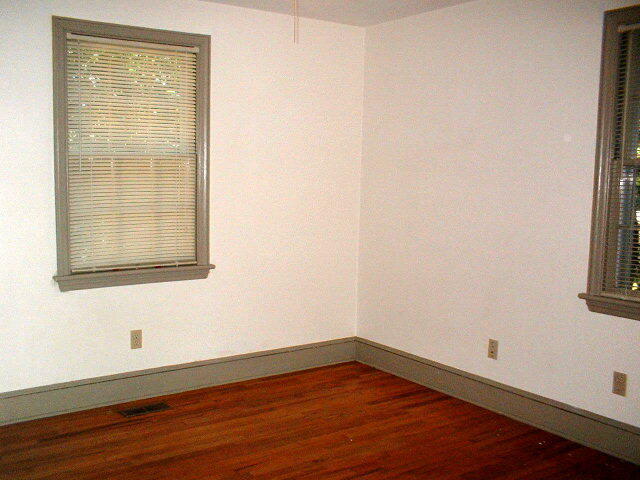 910 A Cherokee Avenue Aiken, SC 29801 - Photo 3 of 9