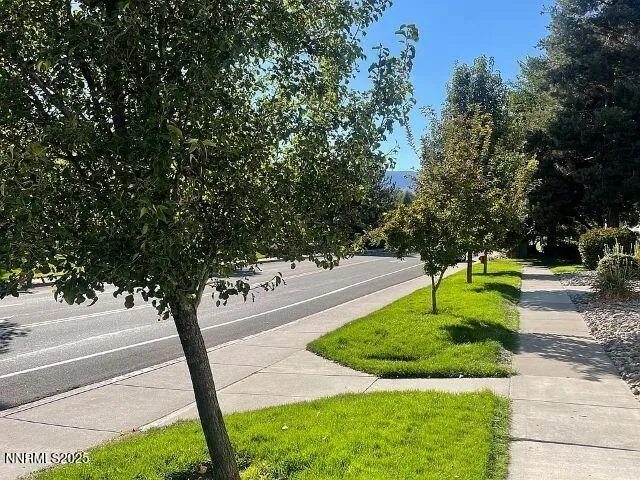 $1,700 | 7680 Bluestone Drive, Unit 371, Reno, NV 89511