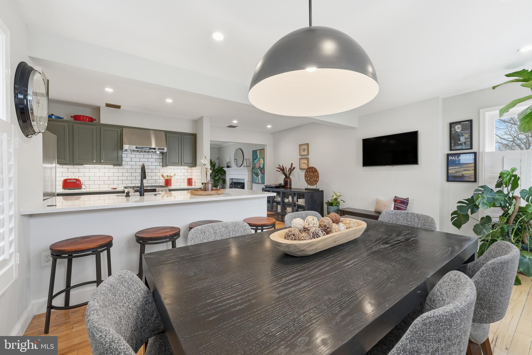 8916 Whitney Street Silver Spring, MD 20901 - Photo 12 of 67