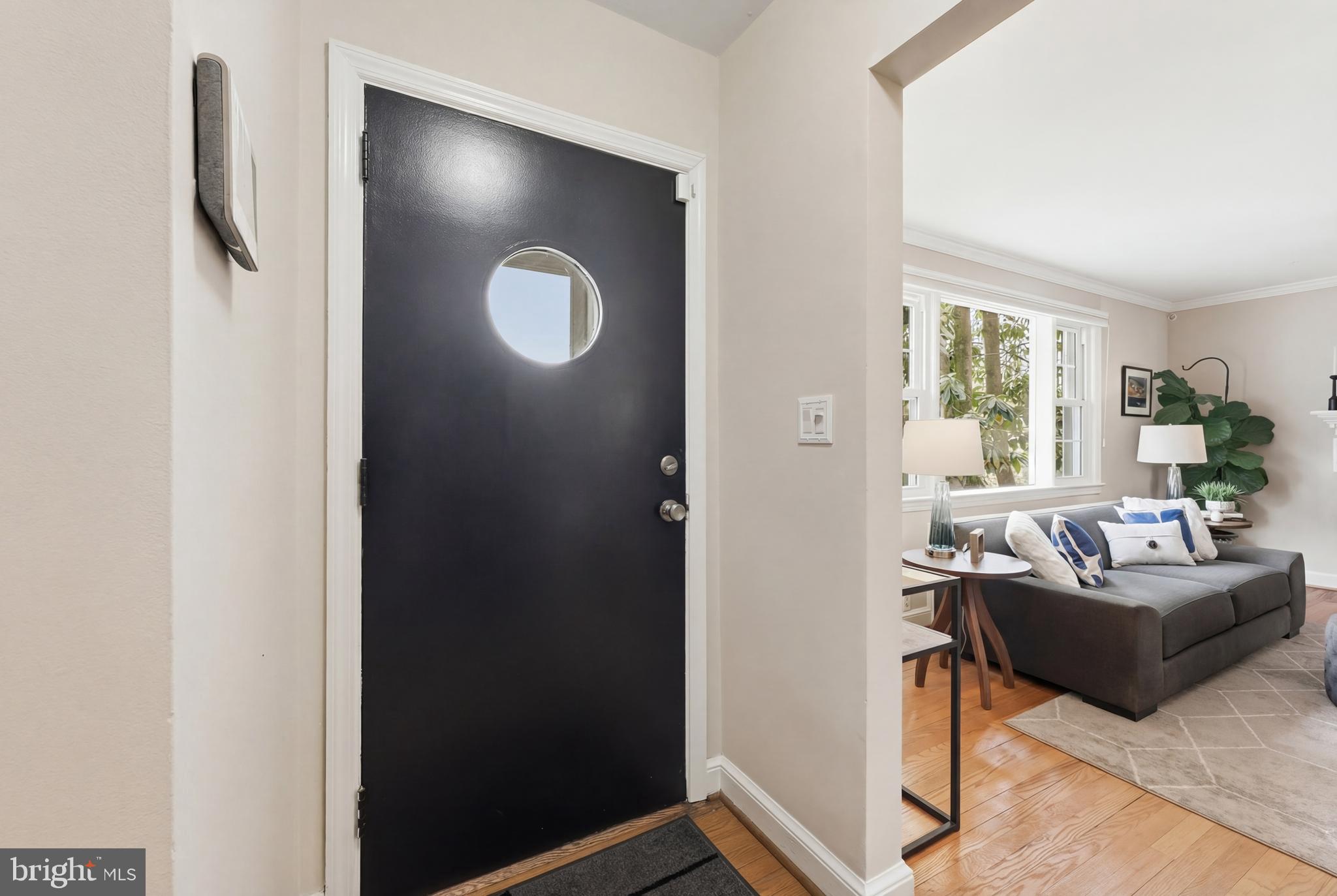 8916 Whitney Street Silver Spring, MD 20901 - Photo 4 of 67