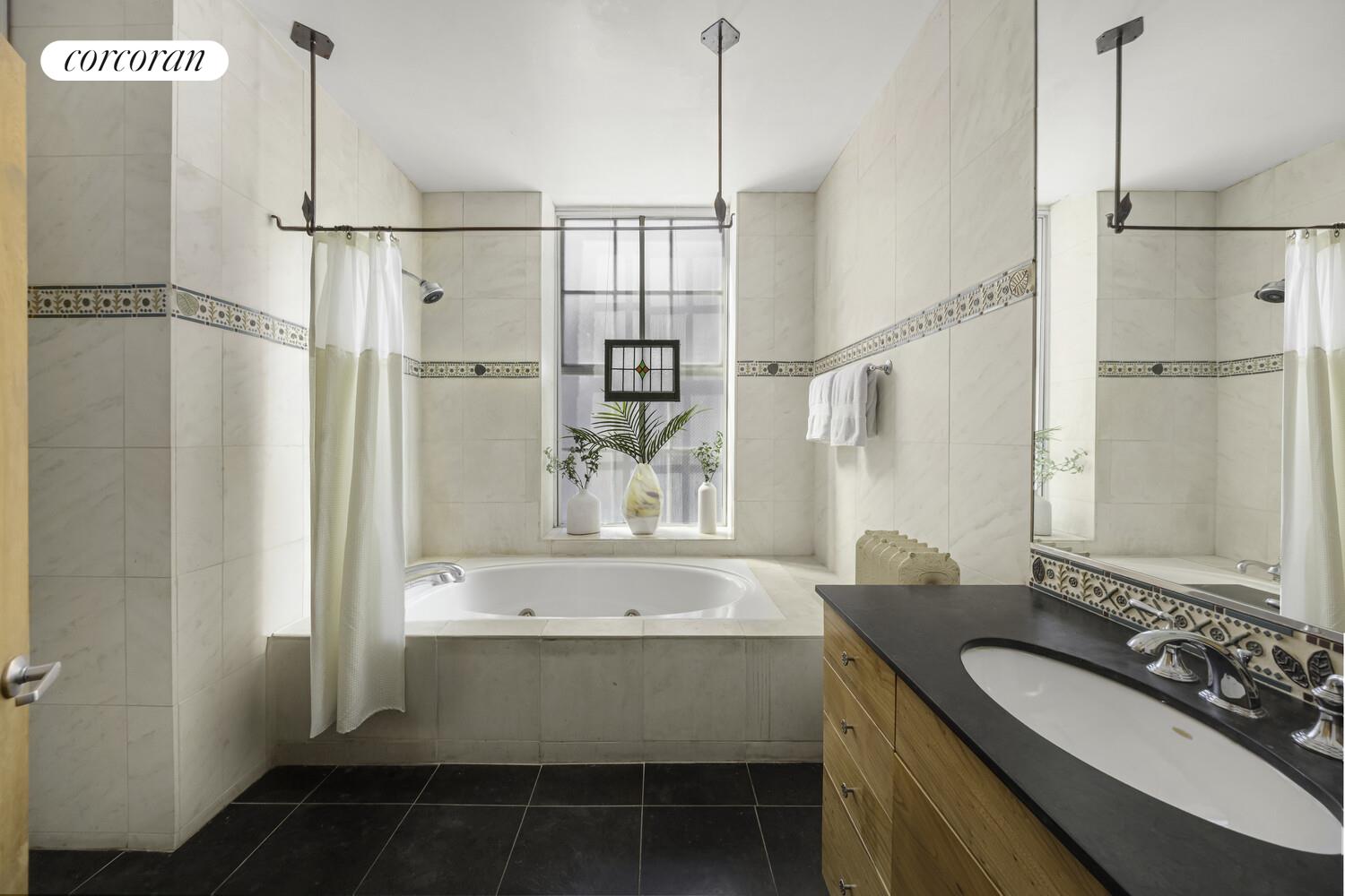 47 Mercer Street, Unit PHA Manhattan, NY 10013 - Photo 17 of 20