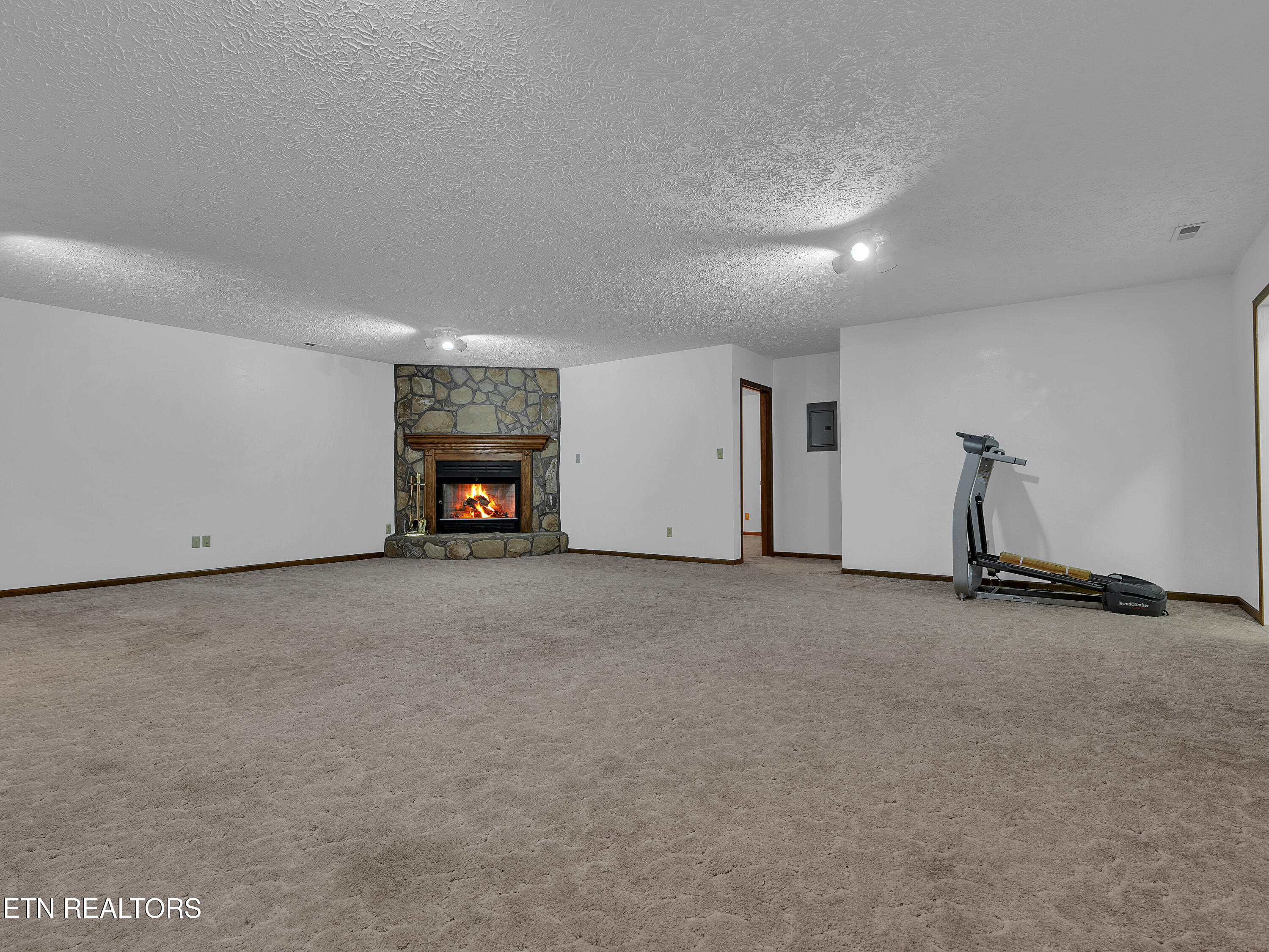 290 Whitaker Hollow Road Rocky Top, TN 37769 - Photo 33 of 51 15_21