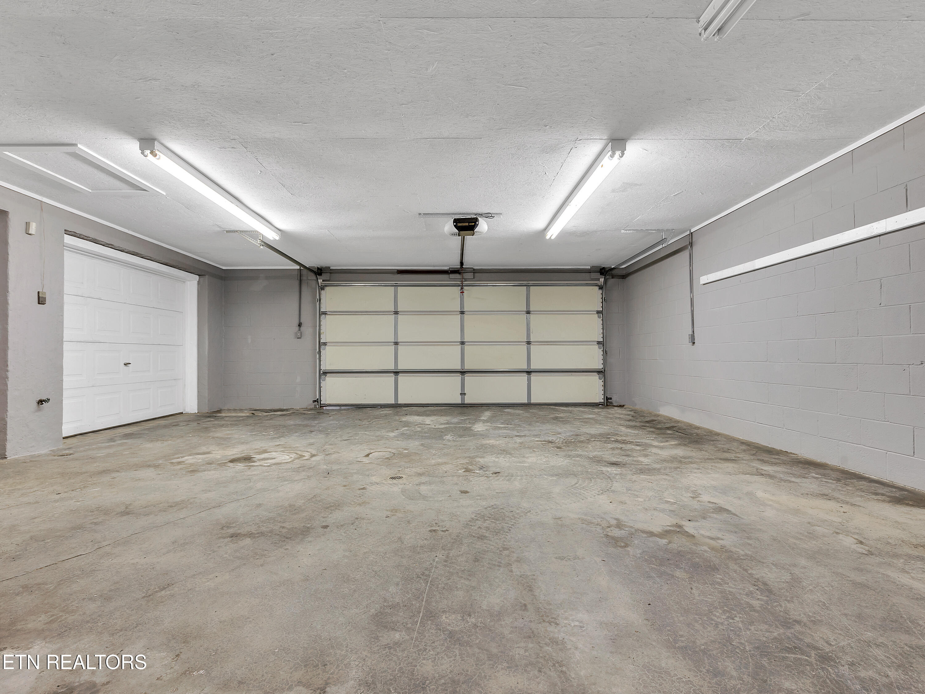 290 Whitaker Hollow Road Rocky Top, TN 37769 - Photo 42 of 51 20_26