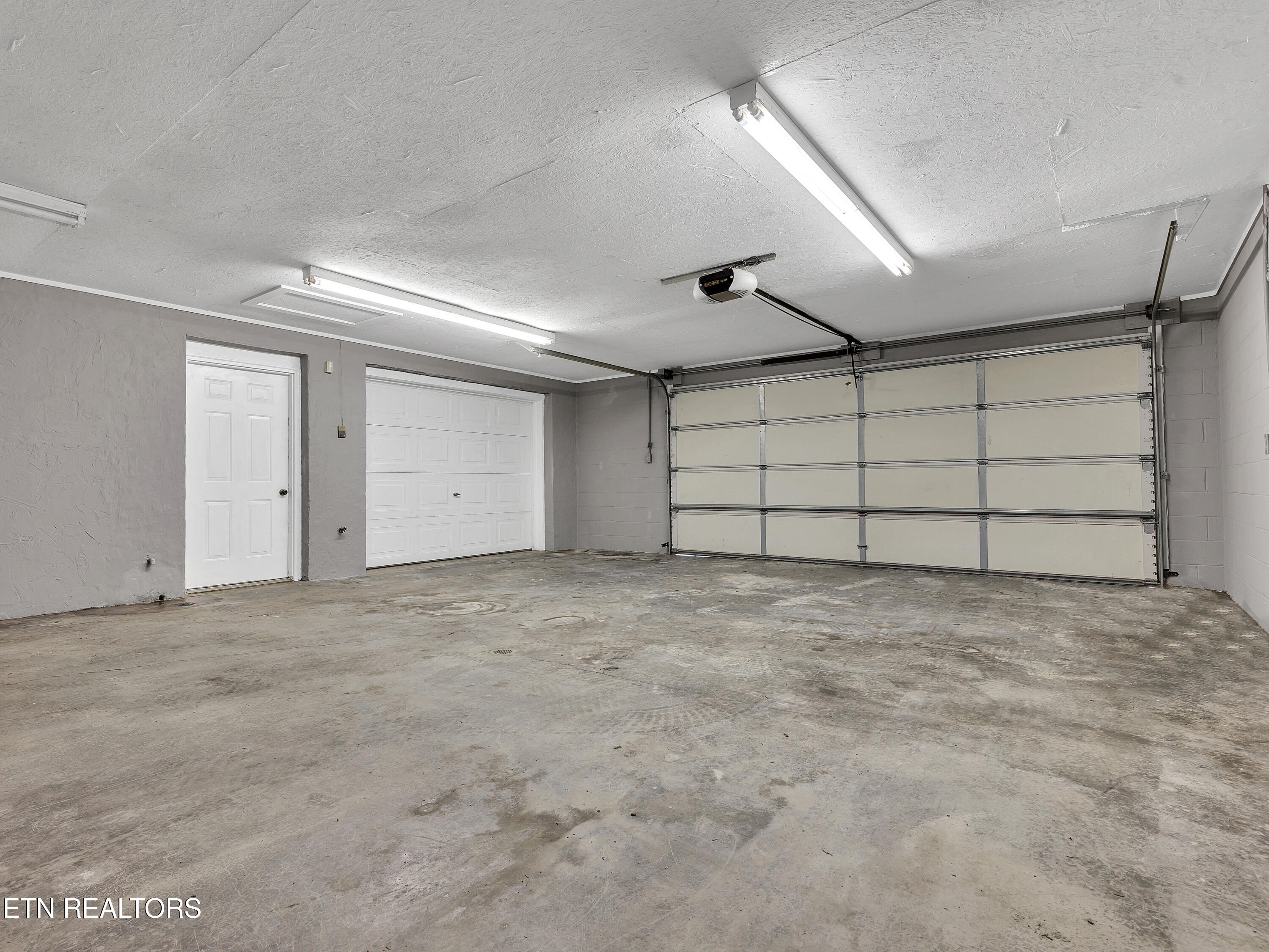 290 Whitaker Hollow Road Rocky Top, TN 37769 - Photo 43 of 51 21_27