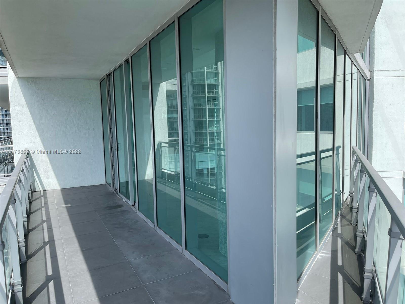 92 Southwest 3rd Street, Unit 1901 Miami, FL 33130 - Photo 15 of 37