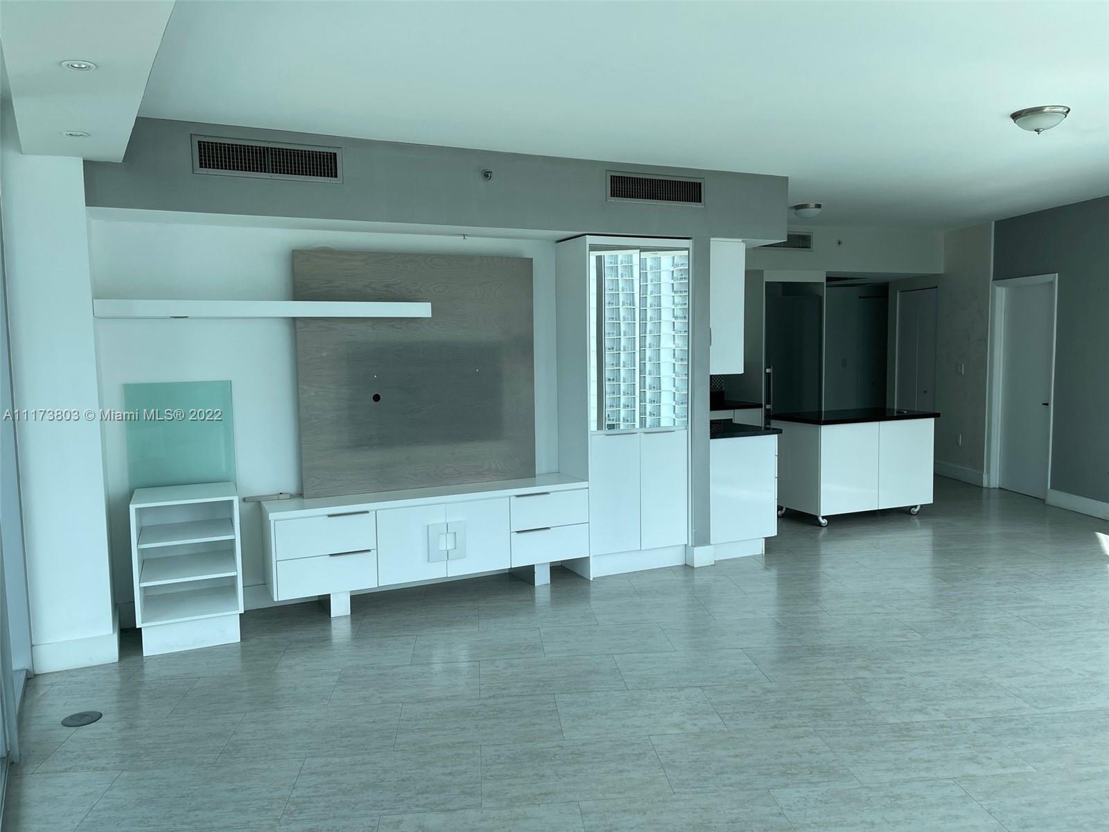 92 Southwest 3rd Street, Unit 1901 Miami, FL 33130 - Photo 8 of 37