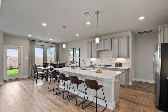 $619,000 | 21106 Bella Coral Drive, Cypress, TX 77433