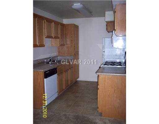 3318 North Decatur Boulevard, Unit 2086 North Las Vegas, NV 89130 - Photo 11 of 12 Kitchen.
