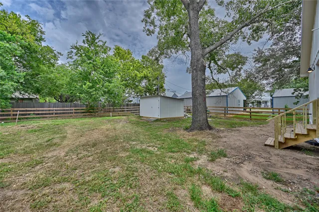 $298,000 | 626 Front Street, New Ulm, TX 78950