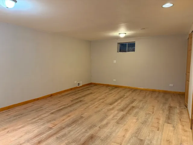 $279,900 | 26307 West Grass Lake Road, Antioch, IL 60002