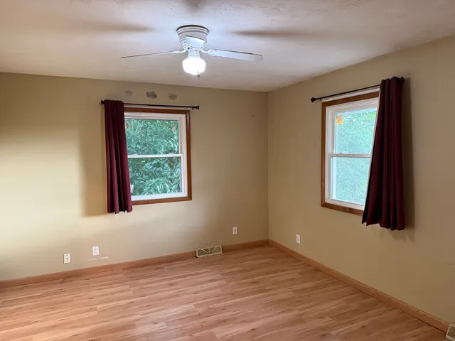 $279,900 | 26307 West Grass Lake Road, Antioch, IL 60002