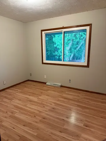 $279,900 | 26307 West Grass Lake Road, Antioch, IL 60002