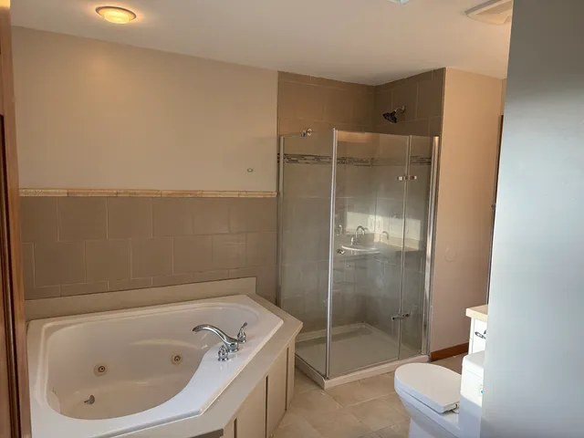 $279,900 | 26307 West Grass Lake Road, Antioch, IL 60002