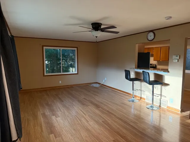 $279,900 | 26307 West Grass Lake Road, Antioch, IL 60002