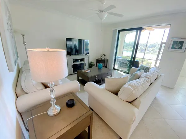 $4,000 | 16706 Vardon Terrace, Unit 102, Bradenton, FL 34211