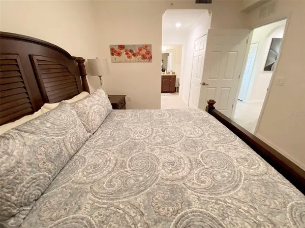 $4,000 | 16706 Vardon Terrace, Unit 102, Bradenton, FL 34211