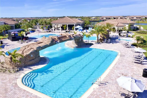 $4,000 | 16706 Vardon Terrace, Unit 102, Bradenton, FL 34211