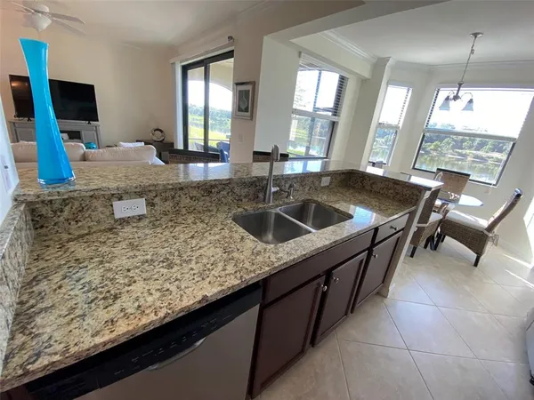 $4,000 | 16706 Vardon Terrace, Unit 102, Bradenton, FL 34211