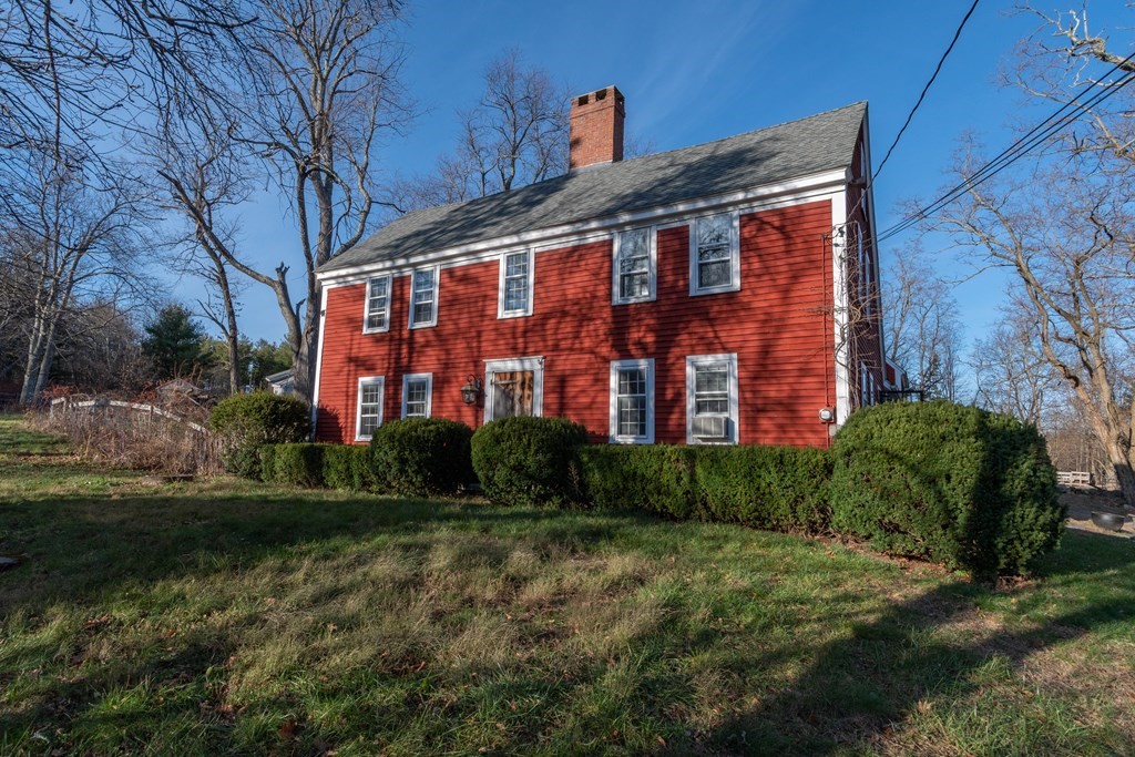 239 South Row Road Townsend, MA 01469 - Photo 1 of 34