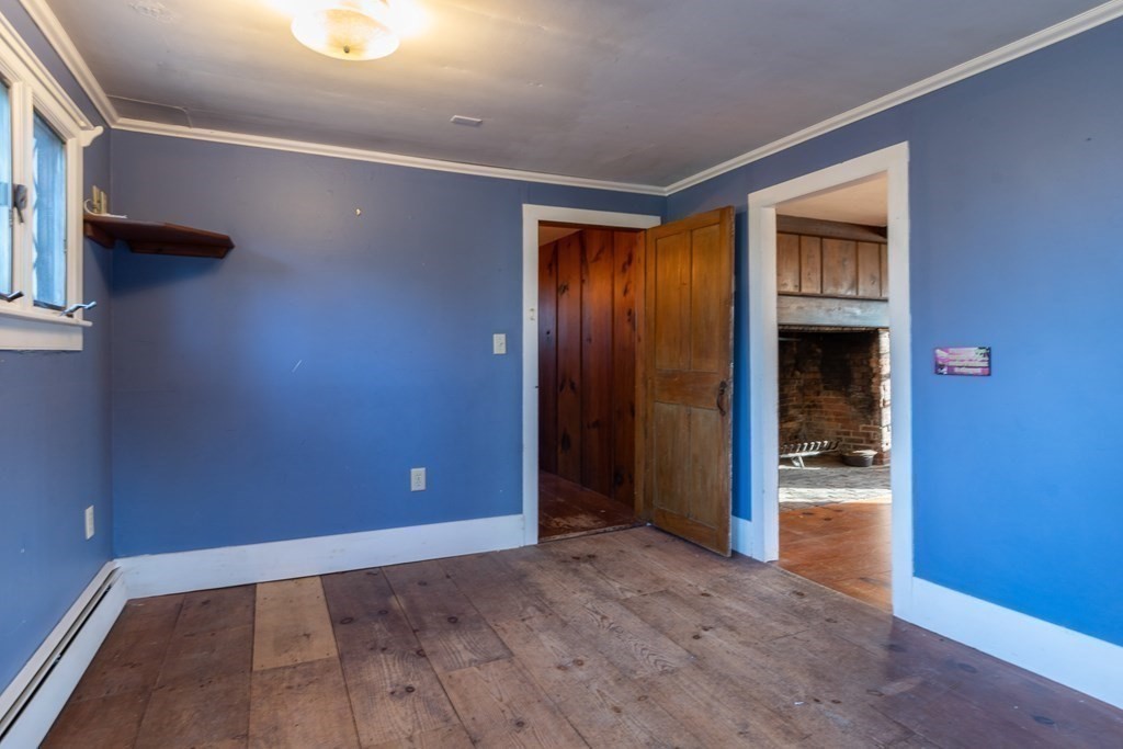 239 South Row Road Townsend, MA 01469 - Photo 13 of 34