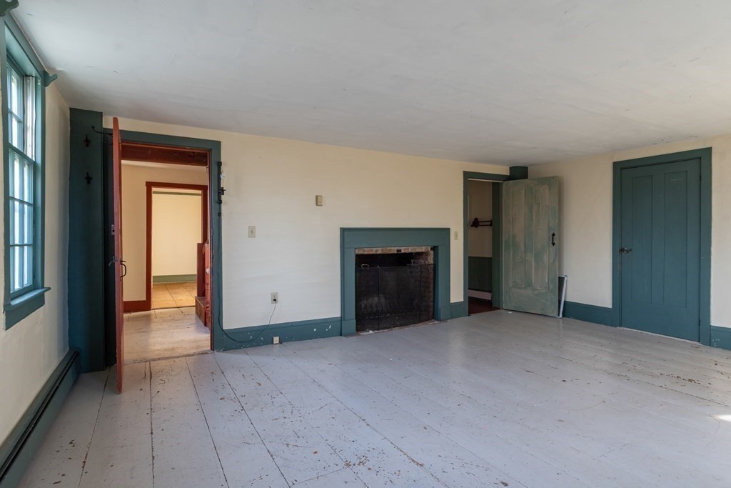 239 South Row Road Townsend, MA 01469 - Photo 17 of 34