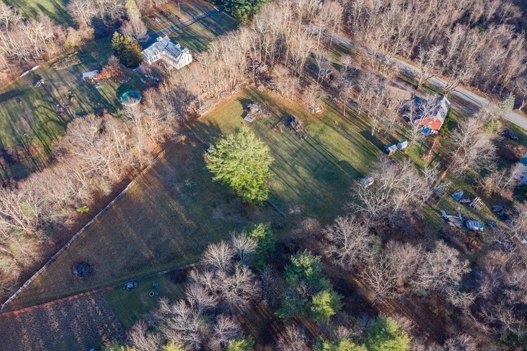 239 South Row Road Townsend, MA 01469 - Photo 4 of 34