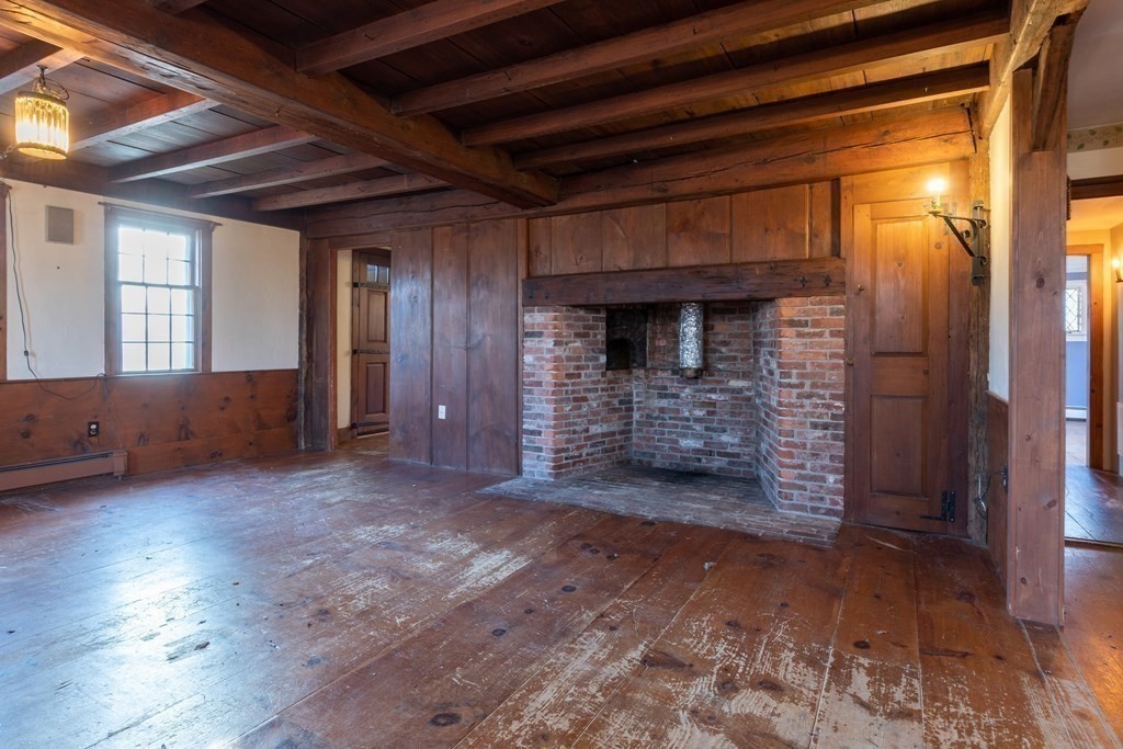 239 South Row Road Townsend, MA 01469 - Photo 10 of 34