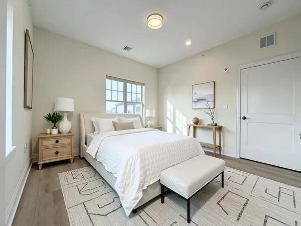 $769,900 | 90 East Central Street, Unit 304, Franklin, MA 02038